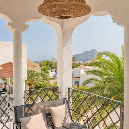 Stunning Ifach & Sea Views Stylish Casa Sonedo *