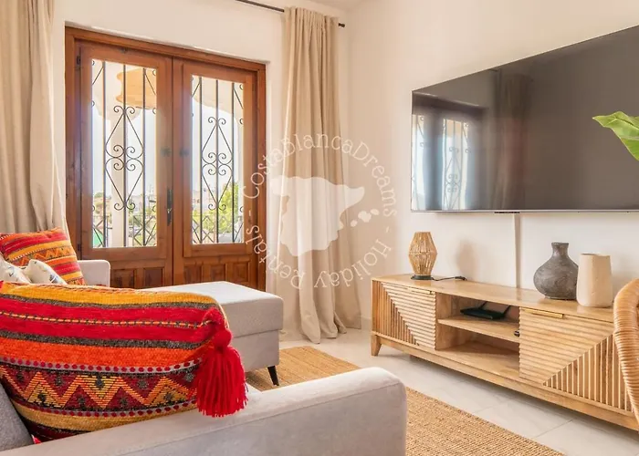 Stunning Ifach & Sea Views Stylish Casa Sonedo Lejlighed